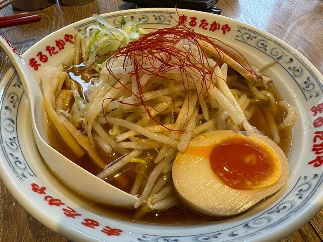 「もやしラーメン」（1100円）