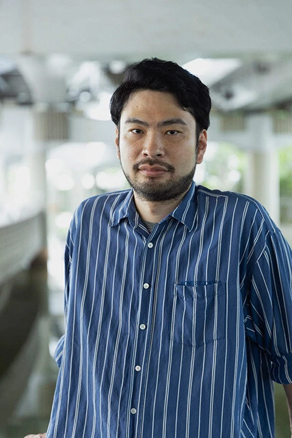 「本を読むことは、知識や物の見方を増やす上ですごく効率がいい。それは社会的に成功するためとかお金を稼ぐためというよりは、人生をより豊かにするためだと思っています」と語る小川 哲氏