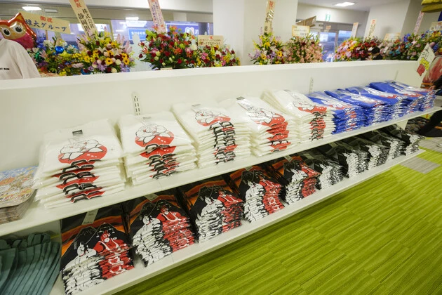 こちらのミュージアム限定のTシャツ