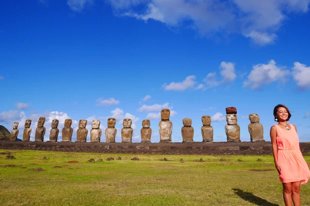 15体のモアイ。あれ? 16体いるよ!