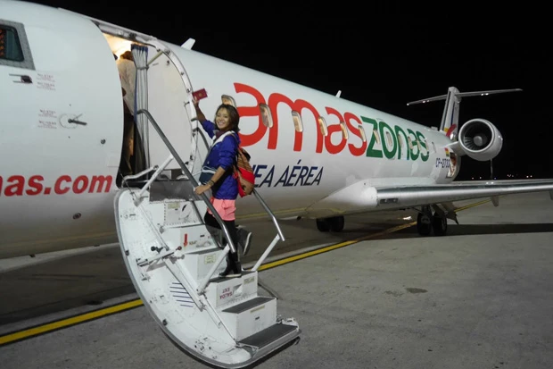 小型機を乗り継いで乗り継いで、もう自分がどこにいるかわからない状態