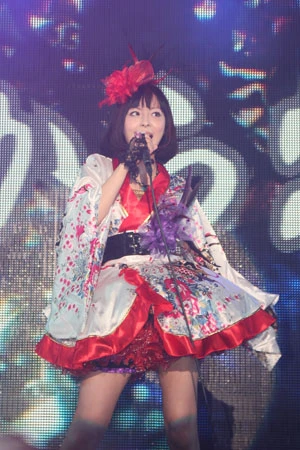 迫力あるパフォーマンスで会場を盛り上げた凛