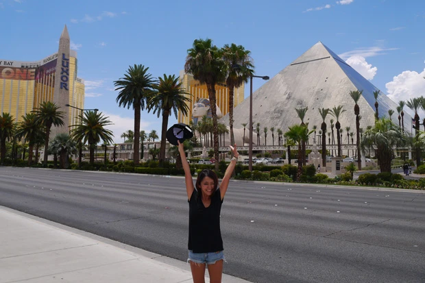 はたまた、大きなピラミッドとスフィンクス! まさかのエジプトに来ちゃったよ! なんつってー