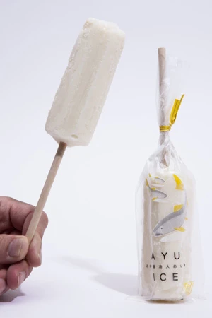 「あゆあいす」(パン・アキモト/栃木)