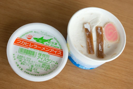 「フカヒレラーメンアイス」