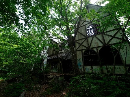 おばけペンション