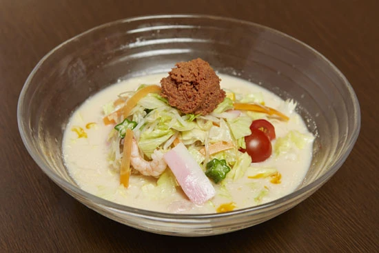 冷やしちゃんぽん（長崎ちゃんぽん　リンガーハット銀座店）