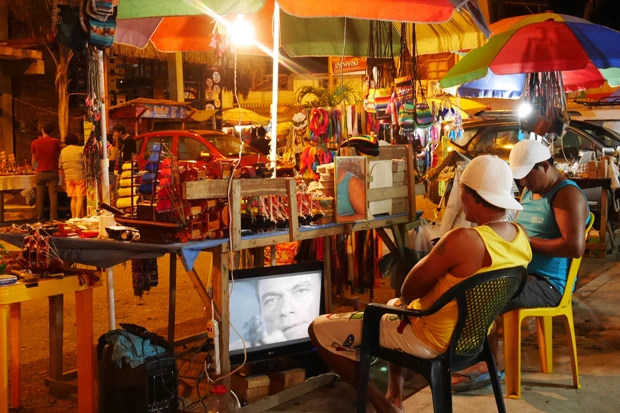 『仕事しながらテレビ鑑賞』