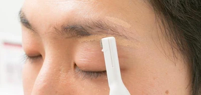 ガイドラインに沿って下側だけ丁寧にカット