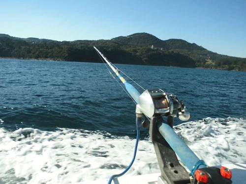 日が昇るとともに風も止み、釣り日和に