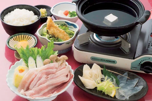  ぶちうま対決！とらふくと山口高原豚のしゃぶしゃぶ合戦（壇之浦ＰＡ／下り［山口県・関門道］）