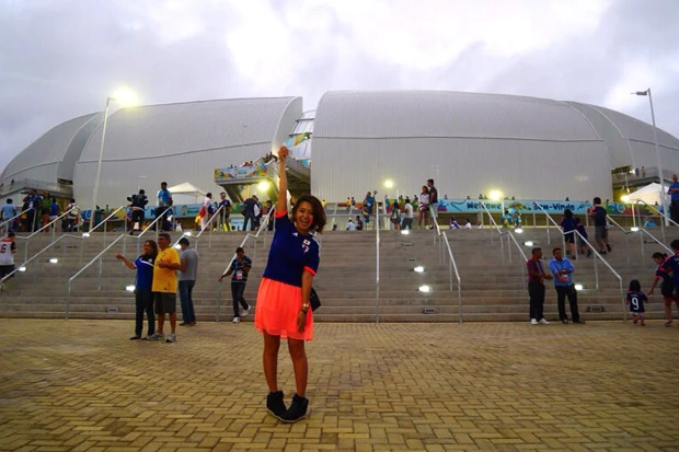 砂丘をイメージしたというカッコいいスタジアム