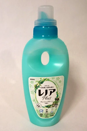 レノアプラス フレッシュグリーンの香り(P&G)600ml オープン価格/実勢価格250円