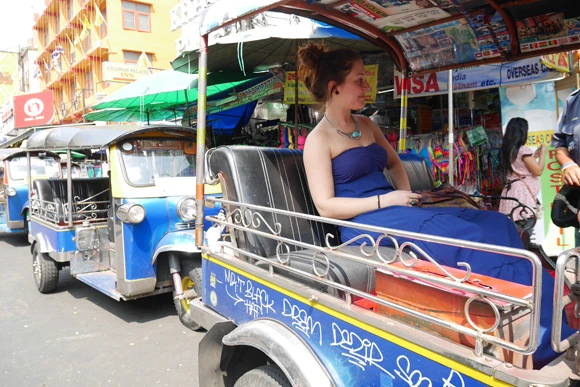 偶然ブルードレスのかわいいコが今週のブルーに飛び入り参加