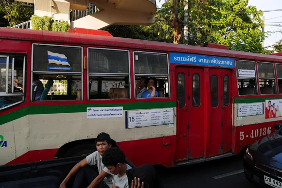 旅人上級編、タイの路線バス
