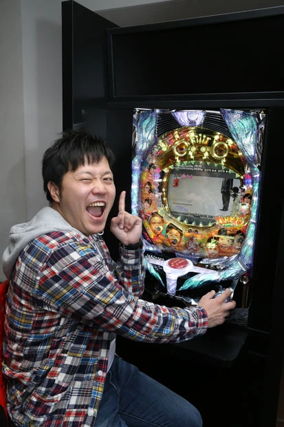 「すべてのパチンコ機種を打つぐらいパチンコが大好きですね。ちょっとでも時間ができれば打ちに行きます」(エハラマサヒロさん)