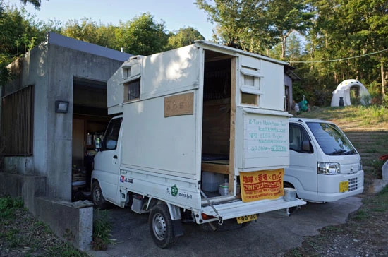  試行錯誤を重ねた「モバハウス３号」は手作り感満載