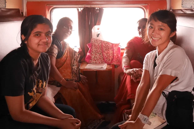 どんな強靭なインド男と同車両かビクビクしていたけど、優しい女性ばっかりで良かったー