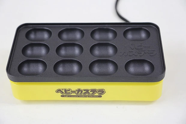 ハック電器ベビーカステラ焼き器 縁日でおなじみのアレを超簡単に焼ける専用器。できたてフワフワは想像以上にウマくて、ついつい何度も作りたくなる。実売3千円前後