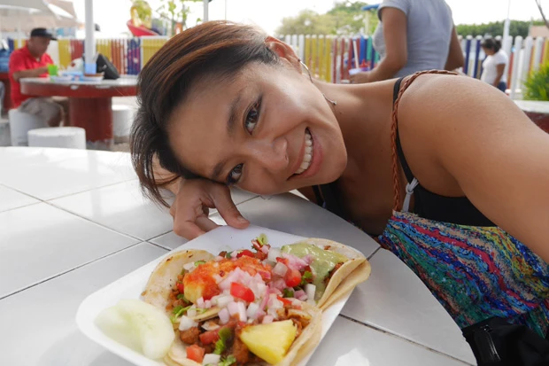 タコス美味しい! 毎日食べ続けてもう50個は食べたかな。胃の中が世界遺産や~