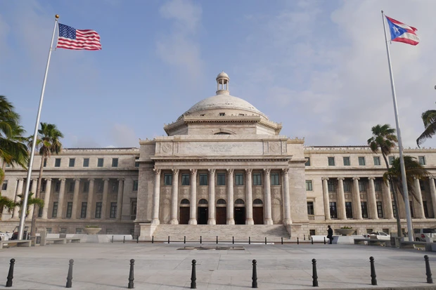 サンファン市にある国会議事堂