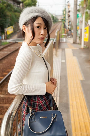 こんな彼女と妄想デート おさんぽカメラ 第51回 しそちゃん 都電荒川線編 ライフ 文化 ニュース 週プレnews こんな彼女と妄想デート おさんぽカメラ 第51回 しそちゃん 都電荒川線編 ライフ 文化 ニュース 週プレnews