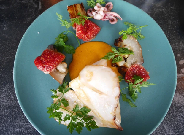 シンプル系な華やかさの中に、濃淡のある味付け、さすが星です