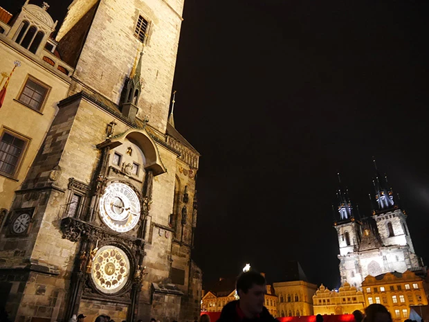 天文時計とティーン教会