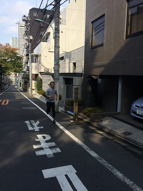 アラフォーで全国大会クラスのスポーツ強豪校並みの坂道ダッシュ…泣ける