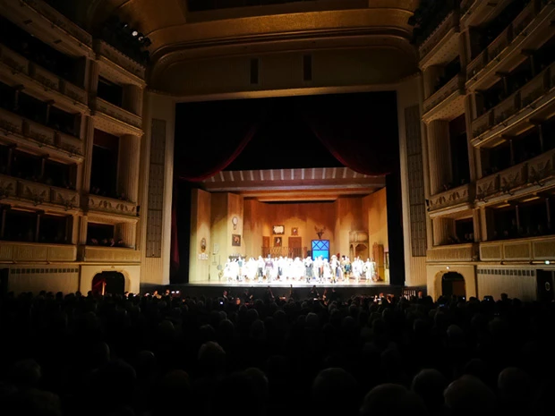 カーテンコール