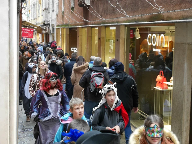 街中はハロウィン状態?