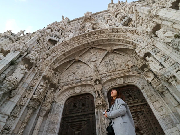 大航海時代の富をつぎ込んで作られた「ジェロニモス修道院」。世界遺産の一部です