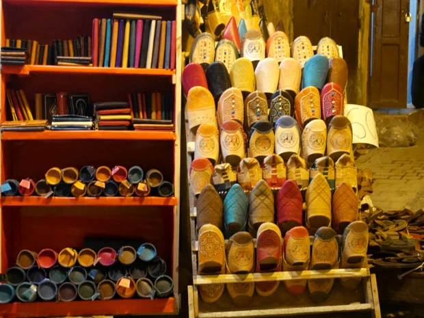 バブーシュ。いろんな種類があるけど私はシンプルなのが好きだな~