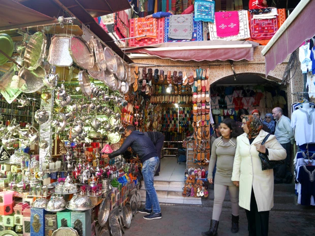 スーク(市場)では値段交渉が必要