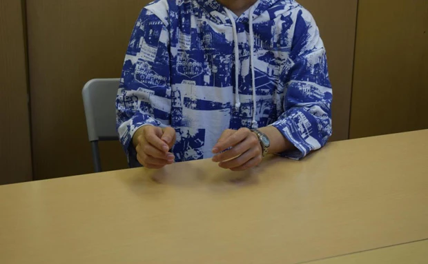 当事者の川端鈴笑さん。菊池医師の著書『ボクは吃音ドクターです。』を書店で手に取ったことがきっかけで、ずっと悩んできた自身の症状が吃音によるものだったことを知ったという