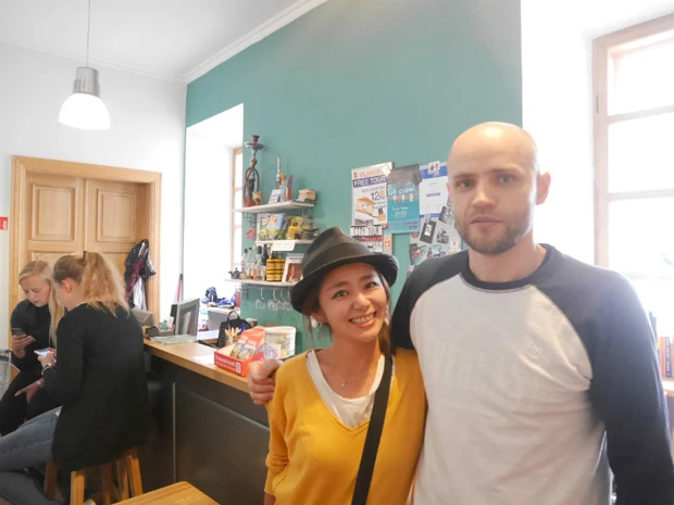 ホステルで働くリストニア男性。子供がいたけど恥ずかしがって写真NGでした