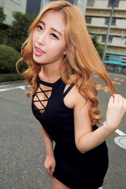 黛実希／海でのナンパは？「日本の海には行かないんだぁ」