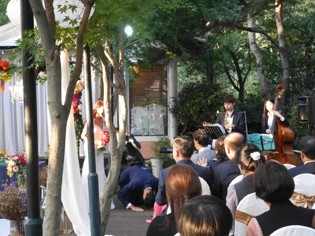 両家の親に感謝を込めて、最敬礼