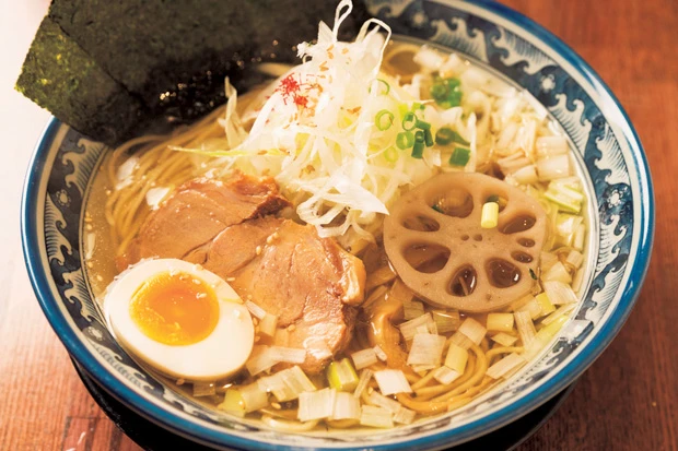 こっちもウマい!「ひのでやラーメン」 930円