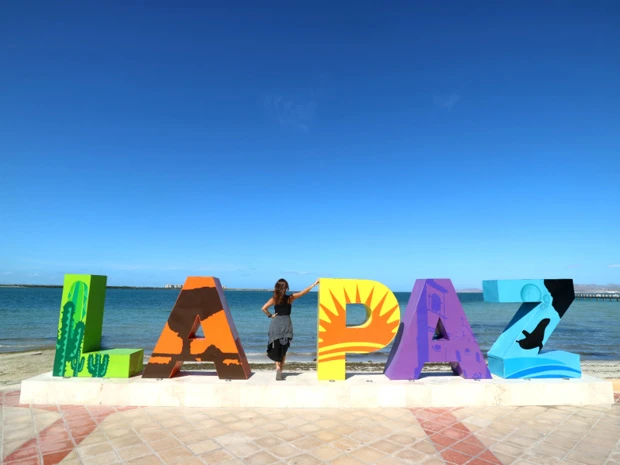 ラパス街中。静かなビーチウォークが心地よい