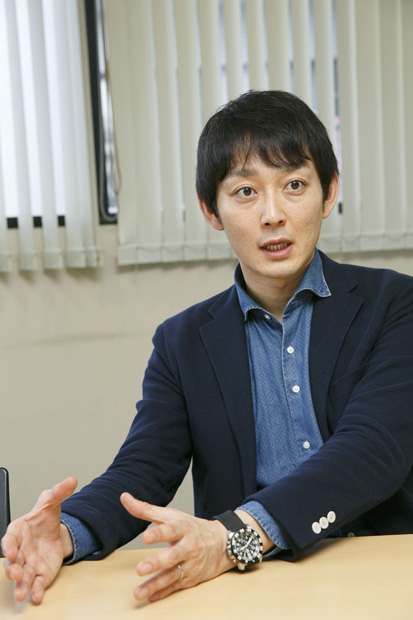 「アマチュアには間違いなく、変態の才能が埋まっているんです」と語る野本ダイトリ新社長