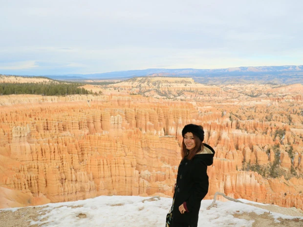 インスピレーションポイント(標高2483m)。最も谷の全景が望め、立ち並ぶフードゥーが密集しているエリア