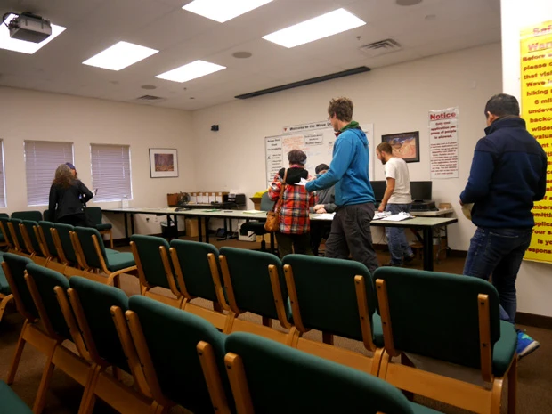 緊張感漂う抽選会場