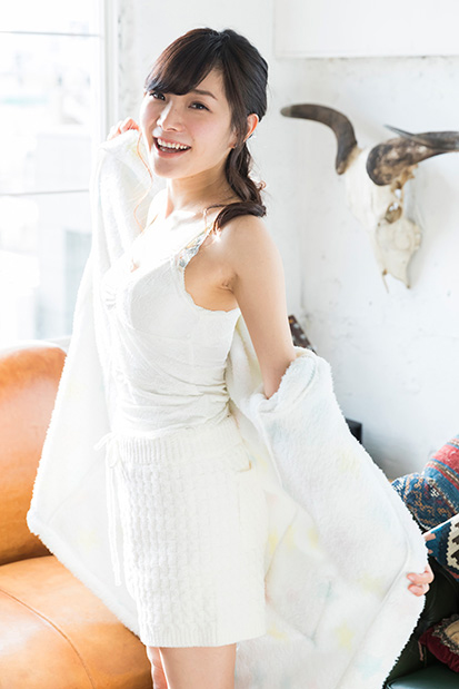 パジャマ姿の彼女が妄想ドラマで料理を作ってくれる! 今日のメニューは「ビーフシチューのオムレツ」