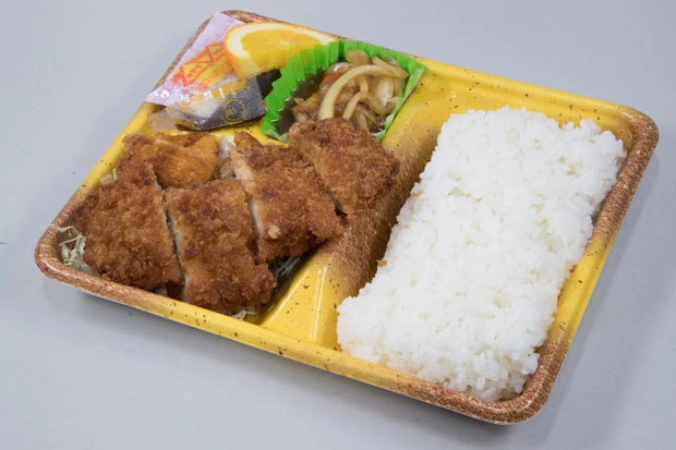  まぐろかつ弁当