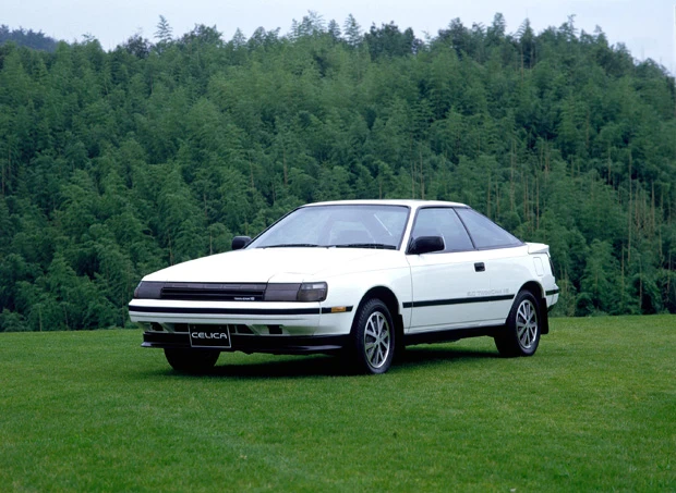 トヨタ　セリカ（１９８５年～１９８９年）平均中古価格：４０万円ＷＲＣに参戦したセリカＧＴ－Ｆｏｕｒのエンジンは名機３Ｓ－ＧＴＥ※平均中古価格は週プレ編集部の調査による