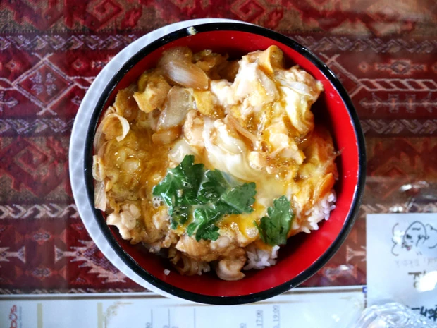 一番のおすすめメニュー、親子丼。本当においしい!