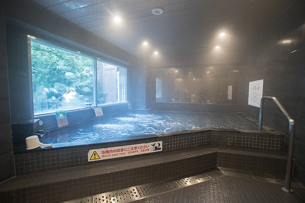 自分好みのシャンプーやボディソープを選ぶことができる。ミストサウナも完備！