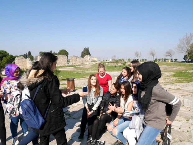 日本人観光客が減っているからか今回もまたモテモテ