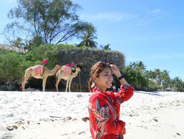 リゾートでラクダ発見。モロッコやエジプトのラクダに比べて、だいぶキレイにトリミングされている